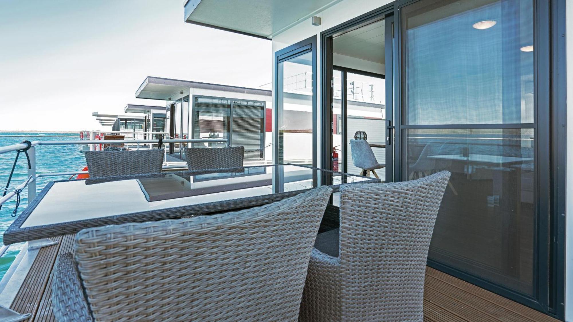 Geiseltalsee Hausboot - Floating House - Hausboot Junior Braunsbedra Buitenkant foto